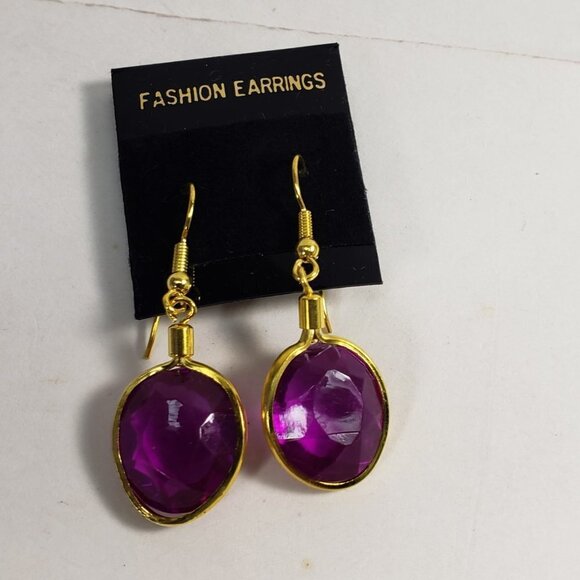 Elegant Purple Gem 1.5" Drop Earrings Gold Tone Oval Dangle Lightweight Jewelry - Picture 6 of 8